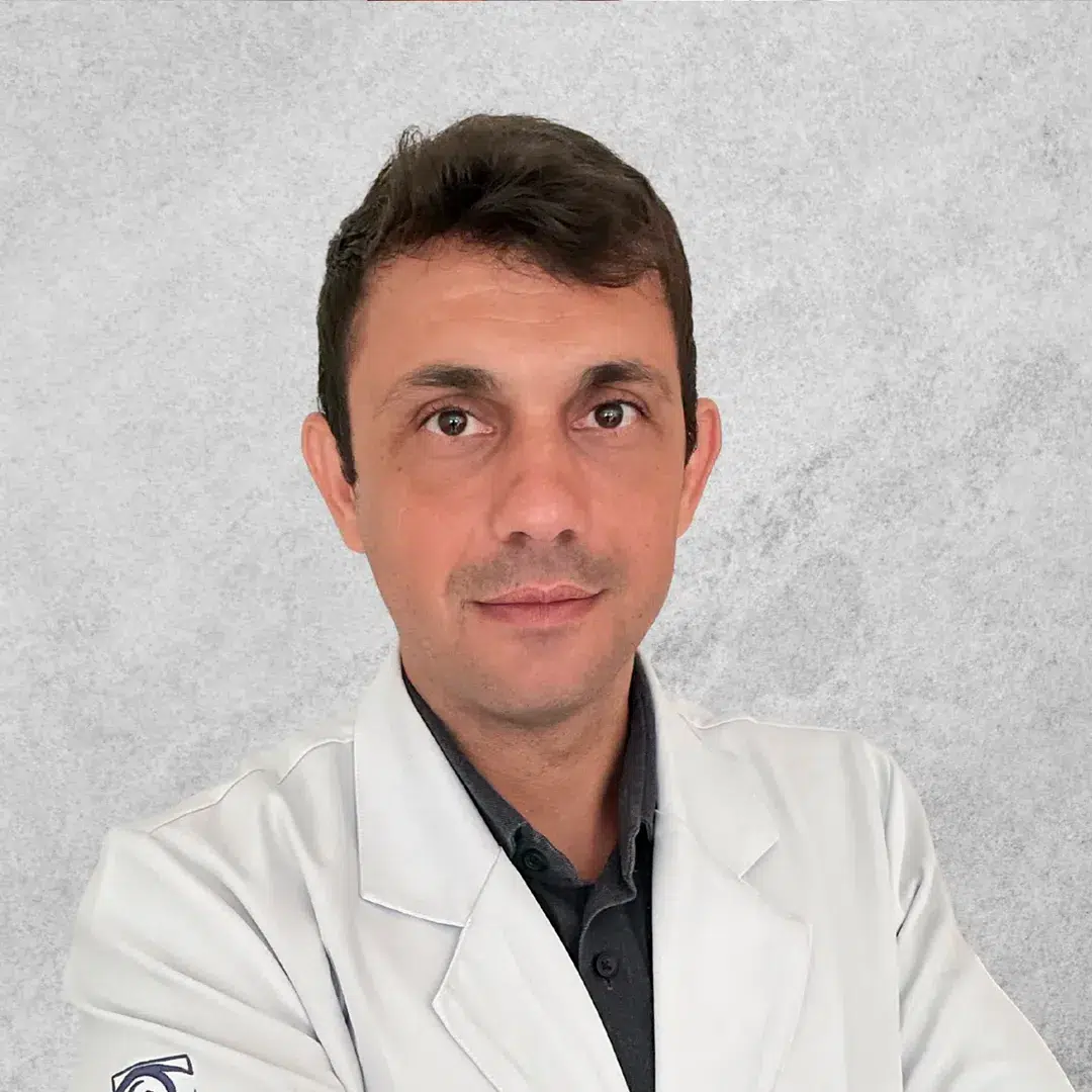 TALES R. JUNQUEIRA DE MORAES